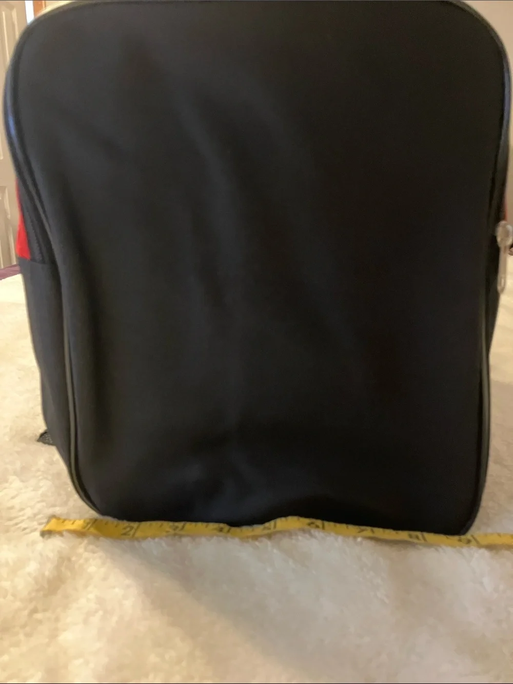 Black and Red Saratoga duffel bag - Picture 3 of 4